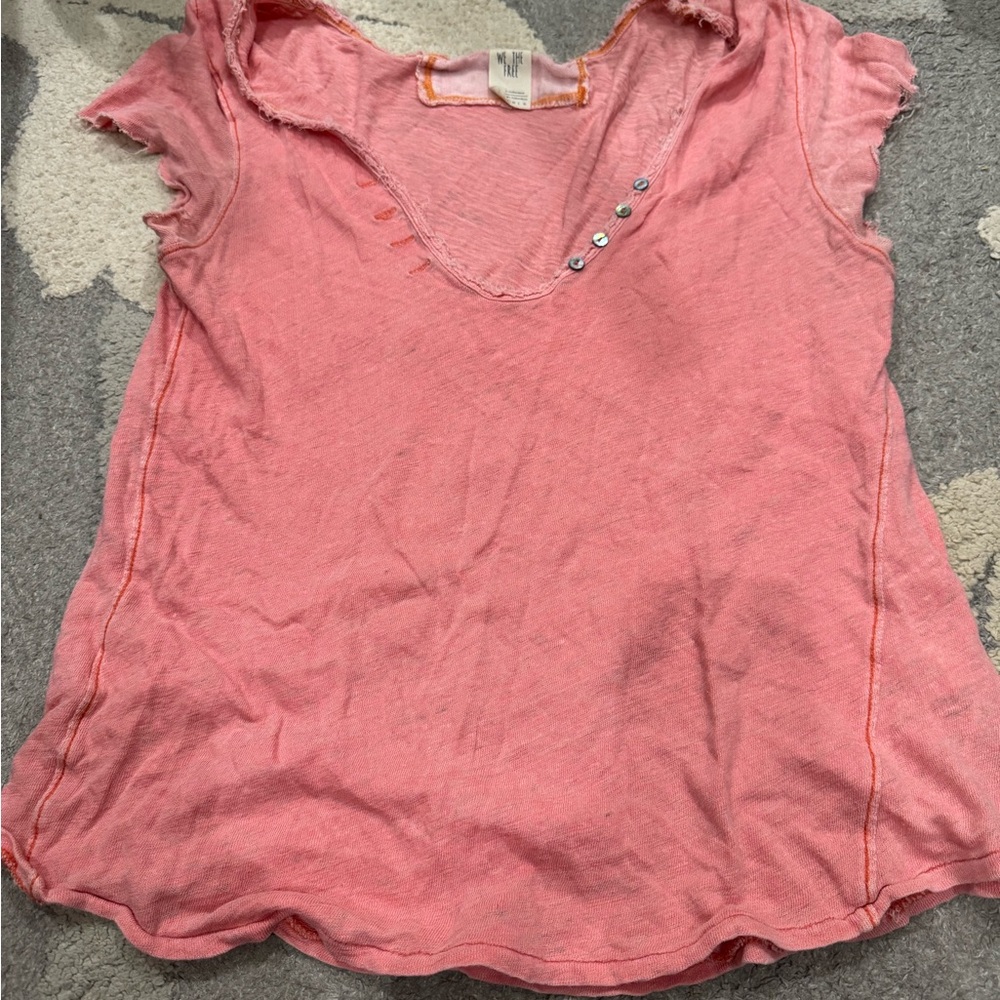 We The Free Coral Short Sleeve Tee small